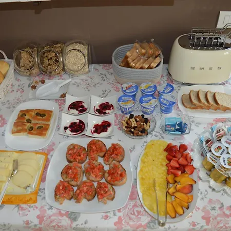 Alojamento de Acomodação e Pequeno-almoço La Fiaba 4*