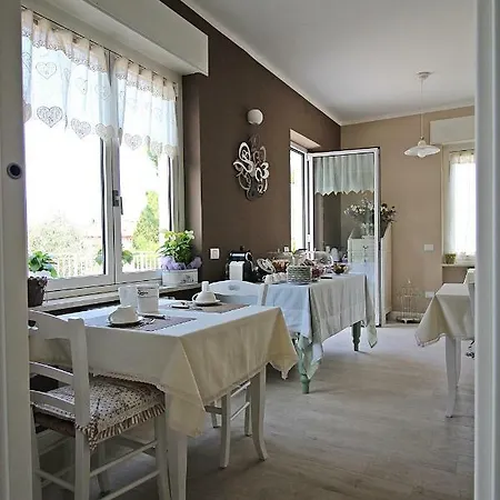 La Fiaba Bed and breakfast Sirmione